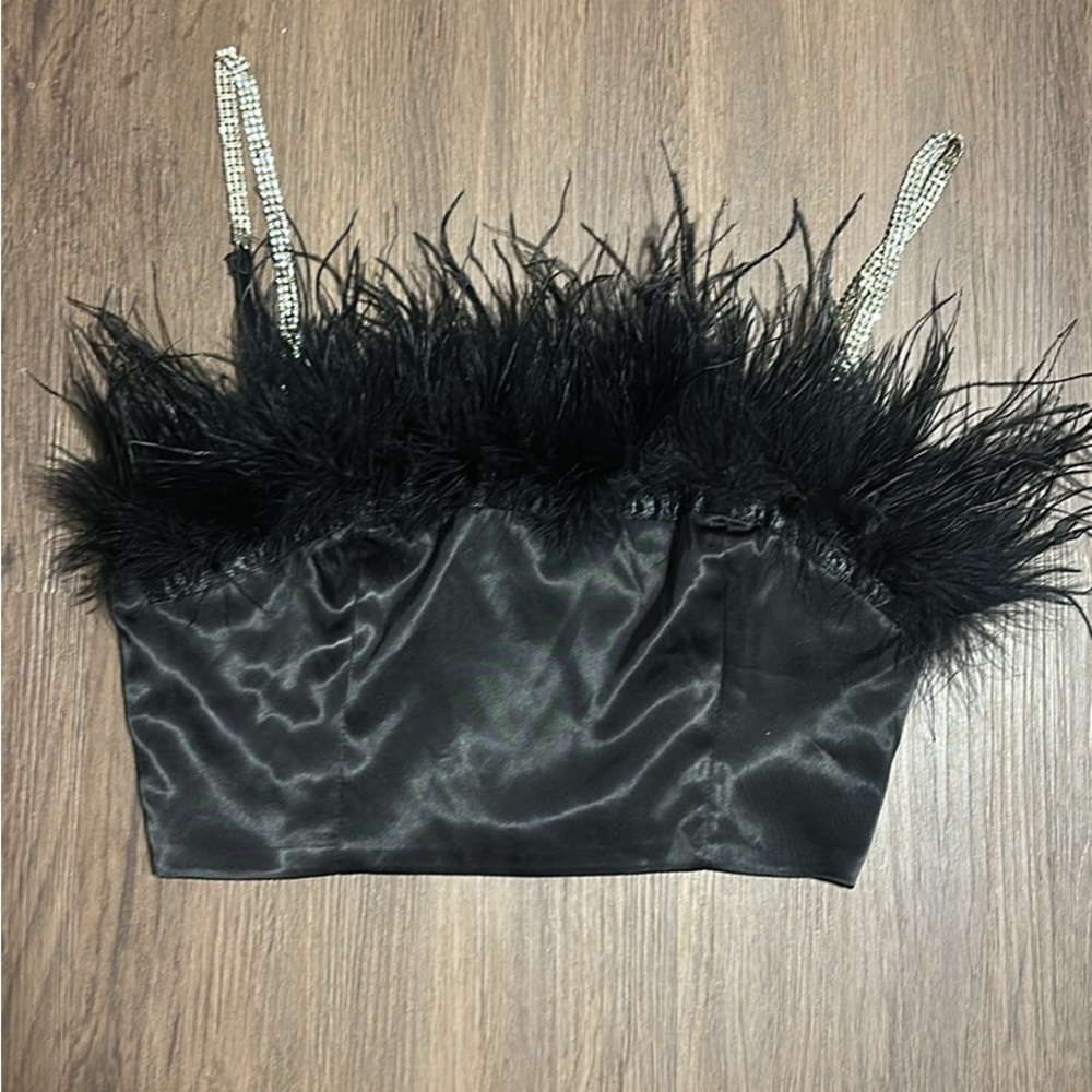 Lulus Crop top Festive